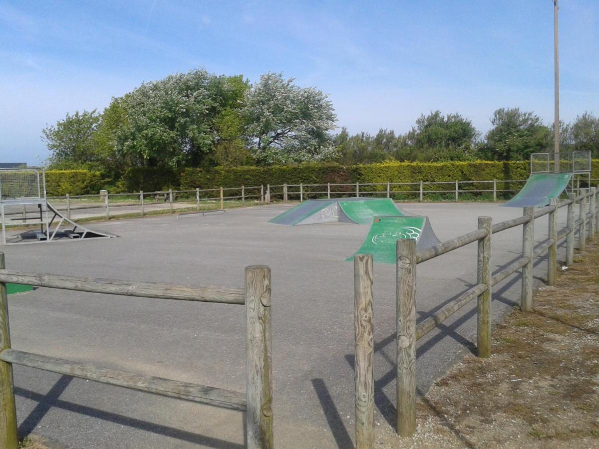 Gite "Rose Des Sables" - 800M De La Plage De Surtainville, Proche Commerces - Piscine En Juillet Et Aout Quarto foto